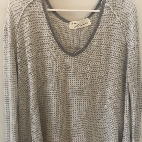 Oversized thin long sleeve - Picture 2 of 6